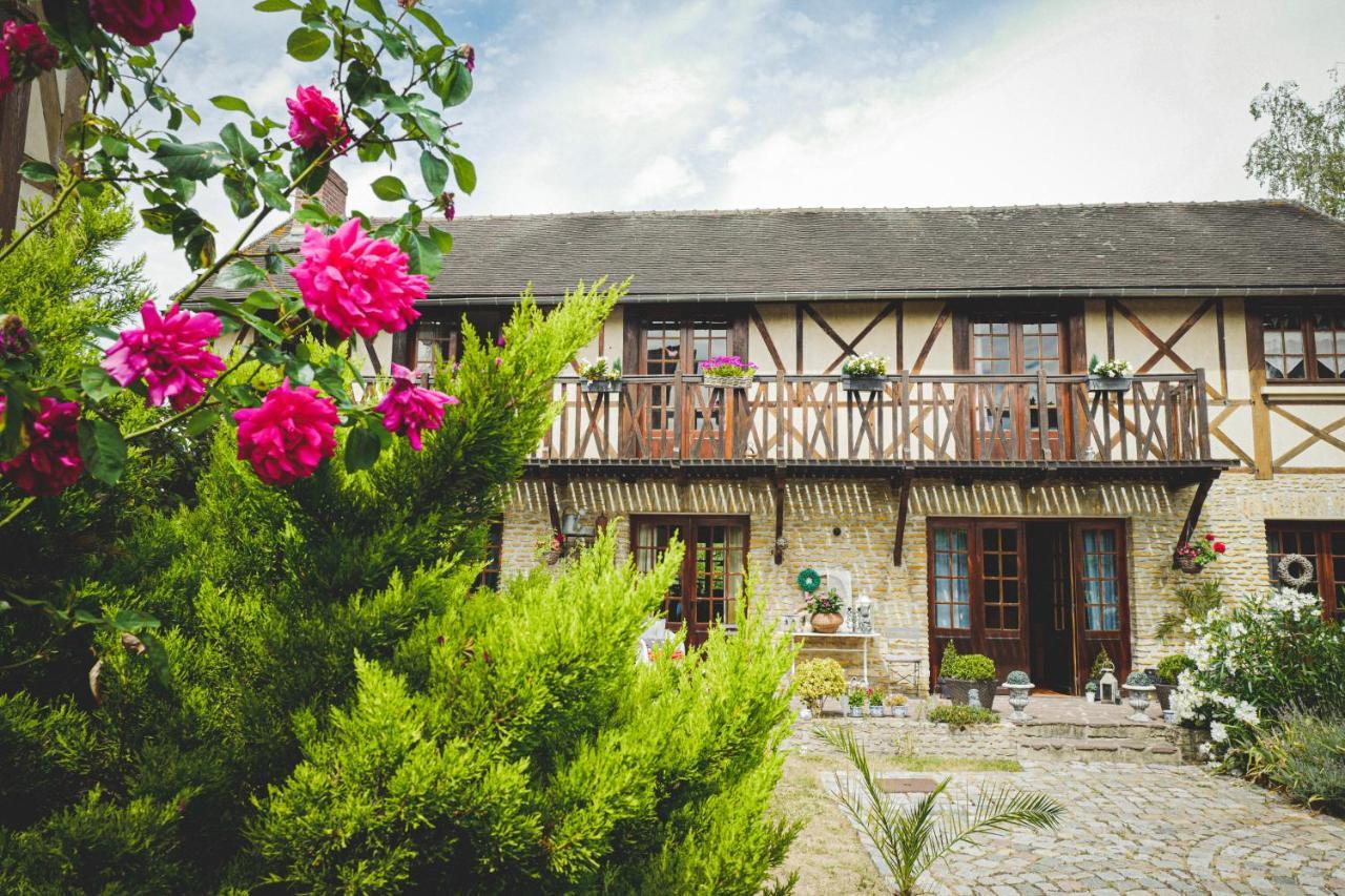 Au Fil De L'Eau & Gite "Le Jardin Du Moulin" Fourges Esterno foto