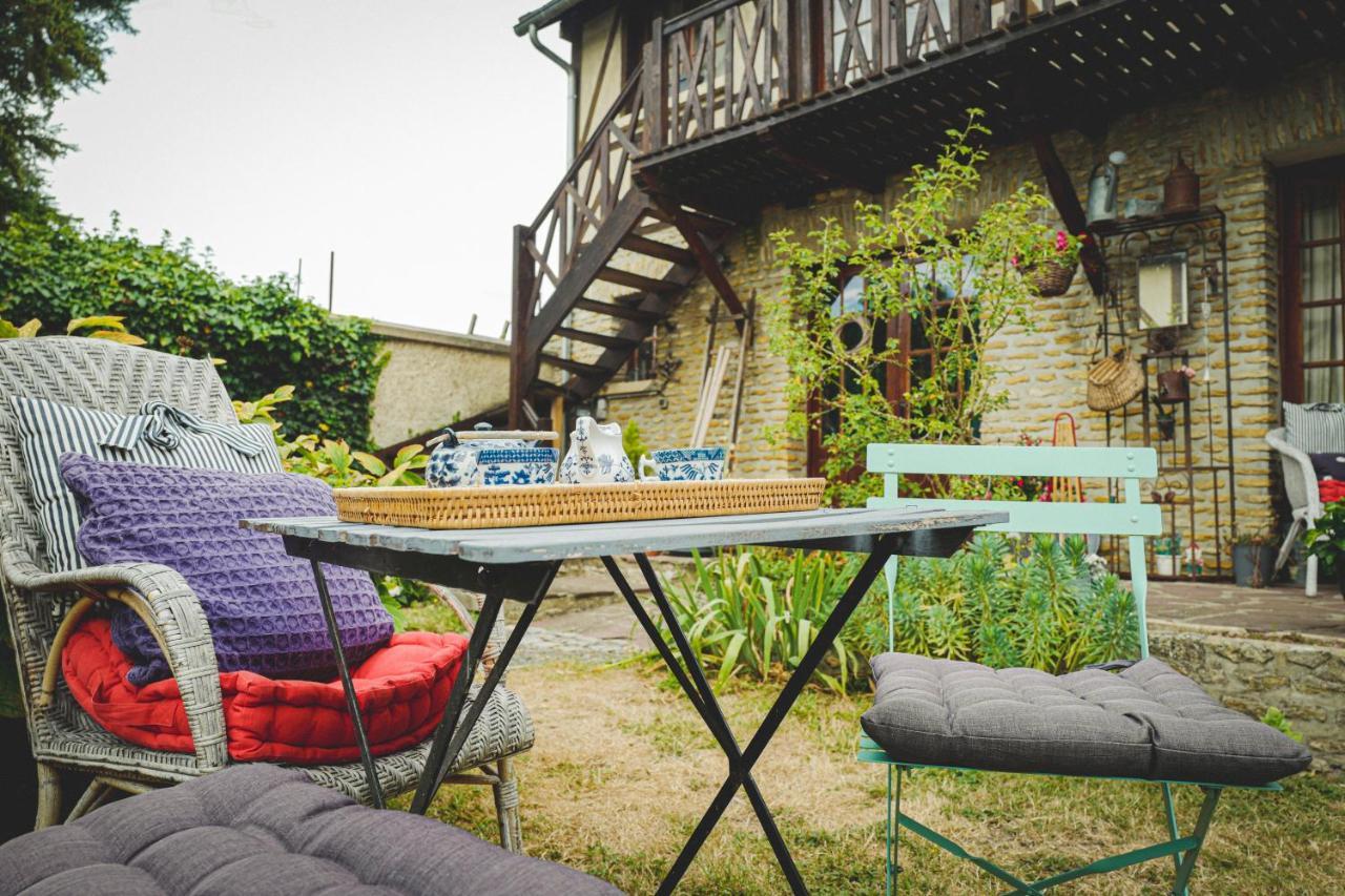 Au Fil De L'Eau & Gite "Le Jardin Du Moulin" Fourges Esterno foto